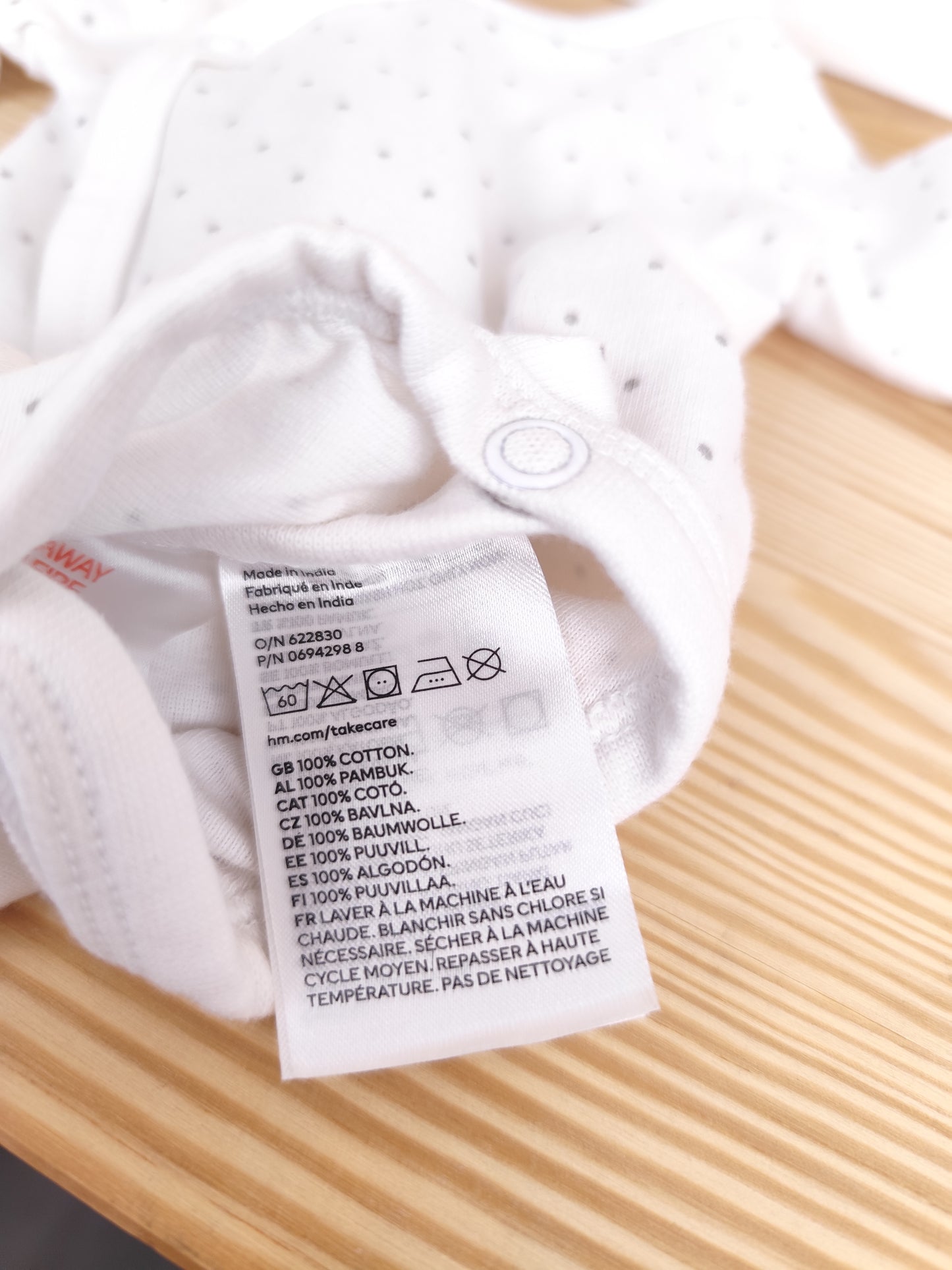 H&M Wickelbody - gepunktet - Größe 44 (B-Ware)