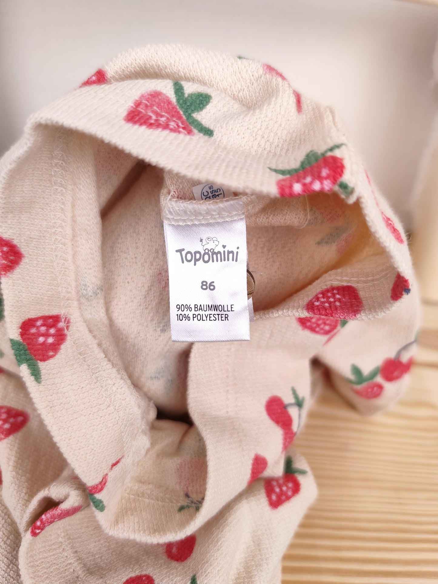 Topomini Jumpsuit - Erdbeeren - Größe 86