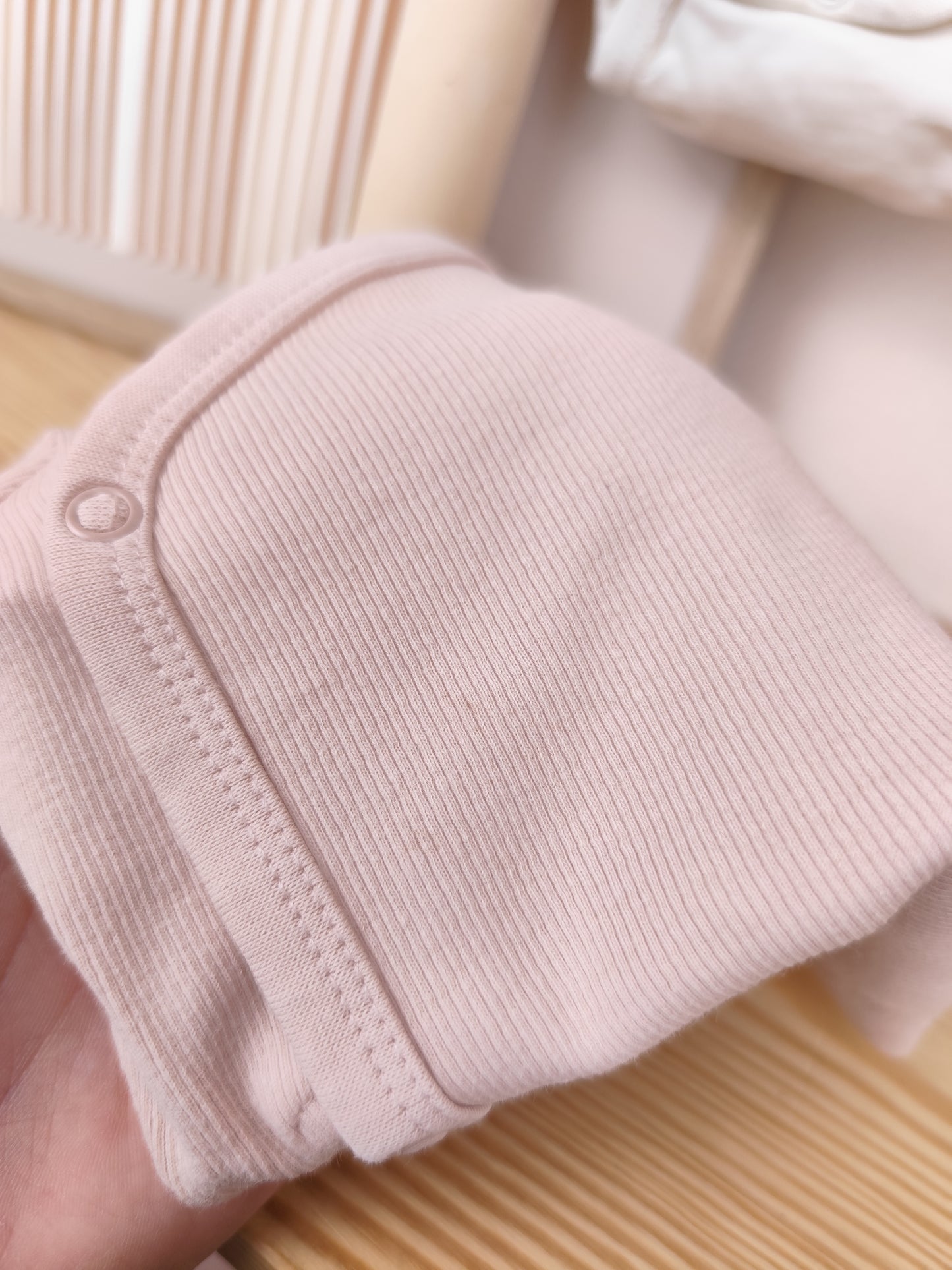 H&M - 2 Bodys - Größe 68 (B-Ware)
