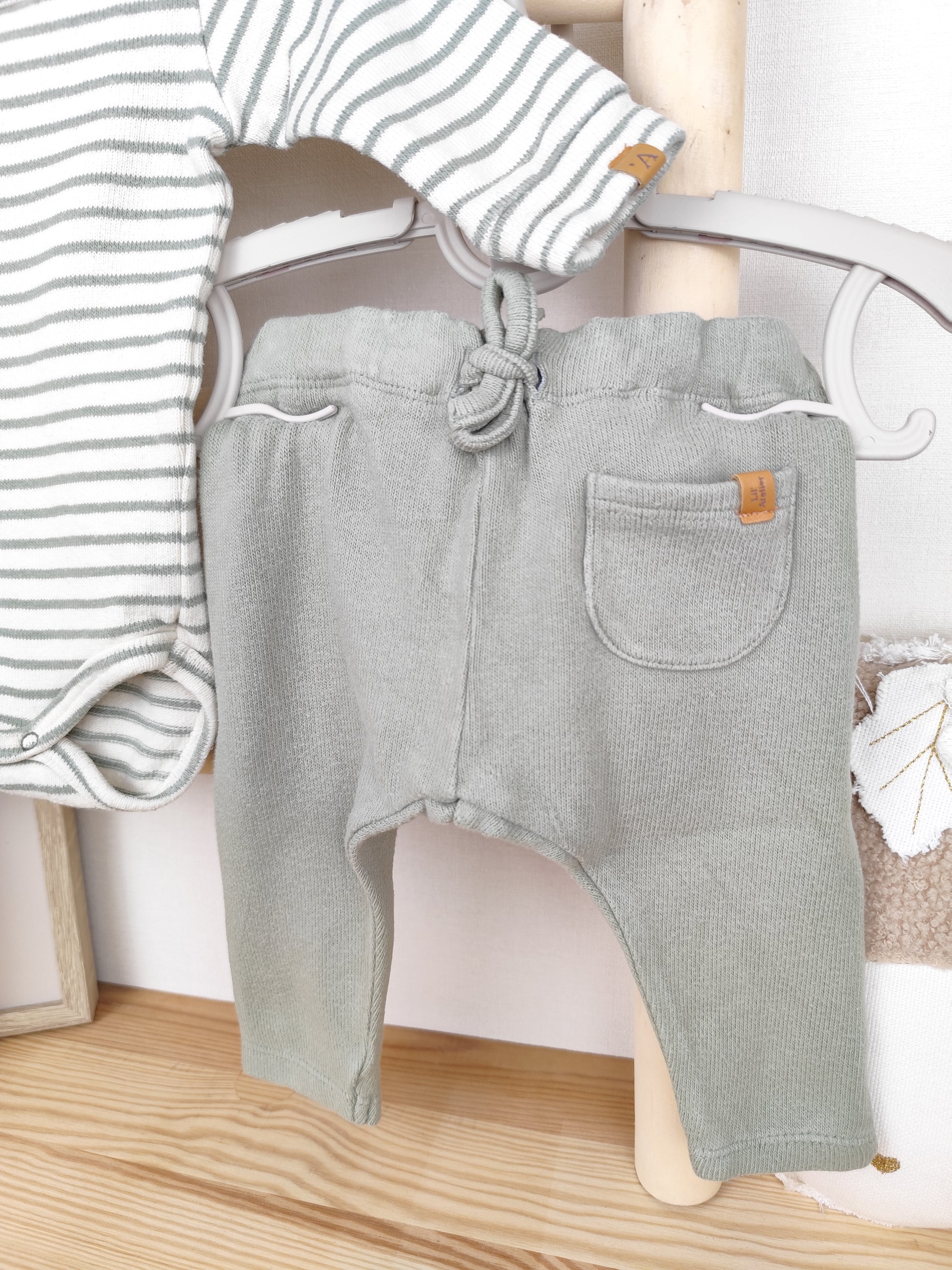 Lil'Atelier Set - gestreit - Größe 56