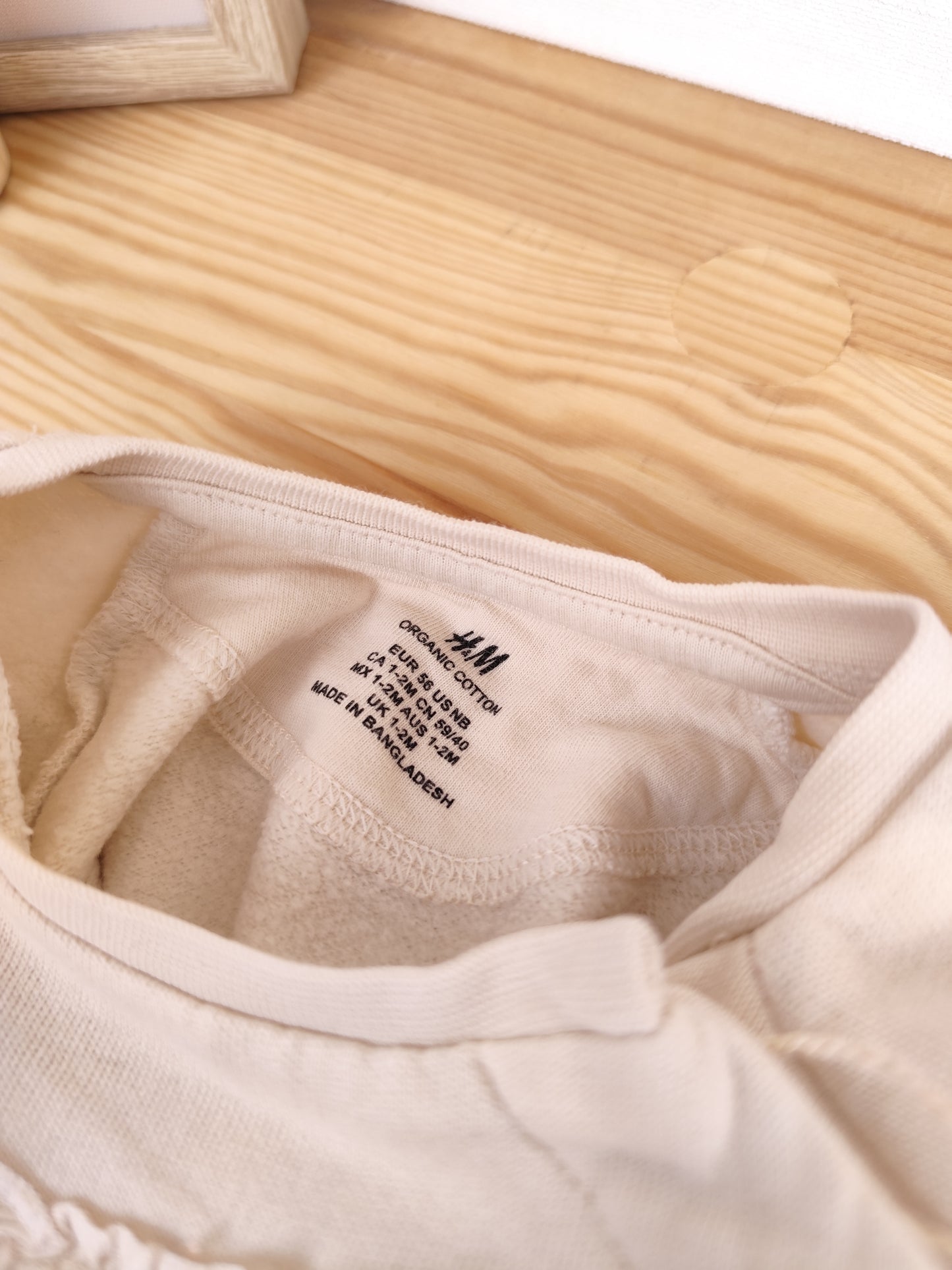 H&M Pullover - Rüschen - Größe 56