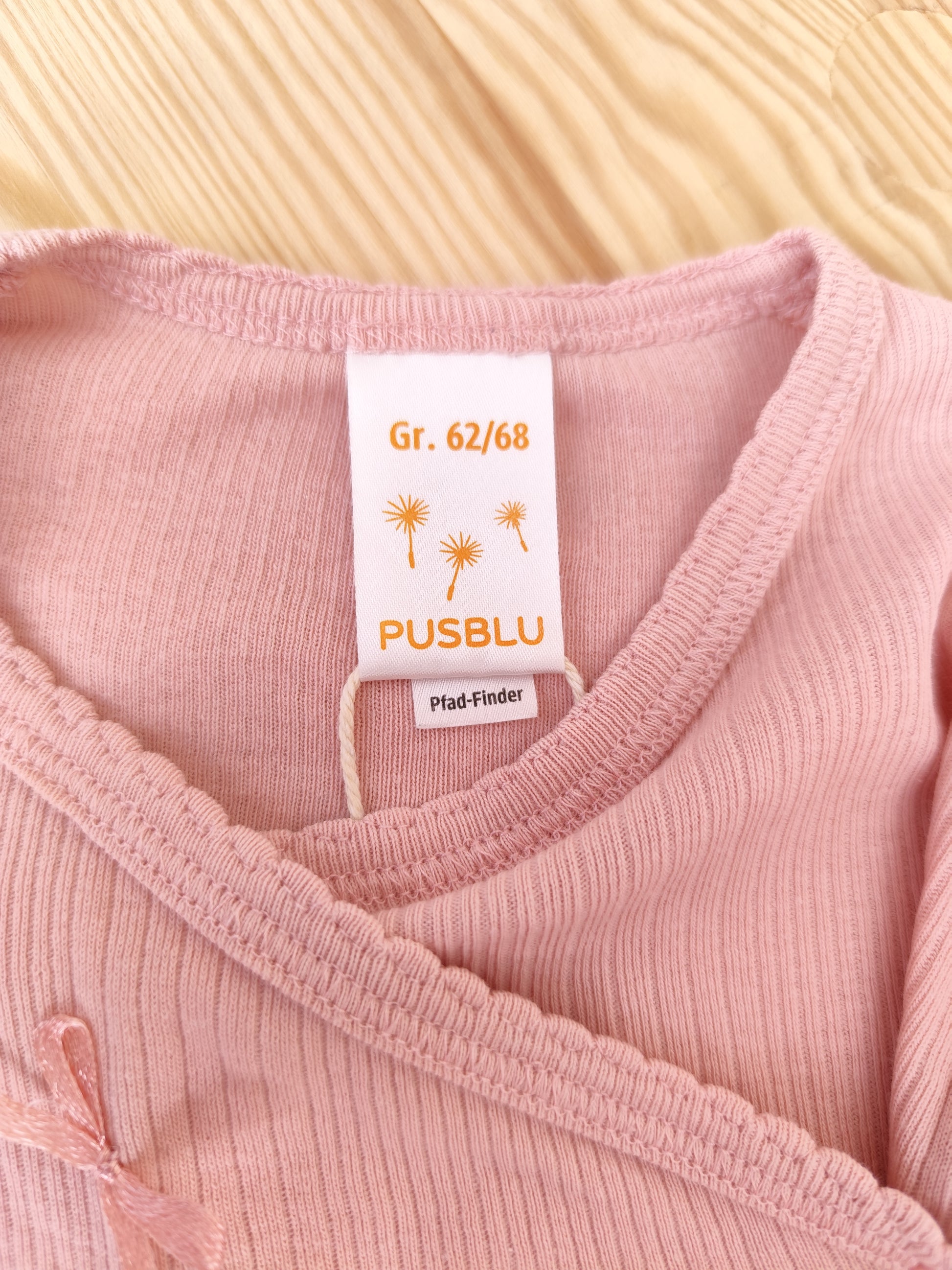 Pusblu Wickelbody - gerippt - Größe 62/68