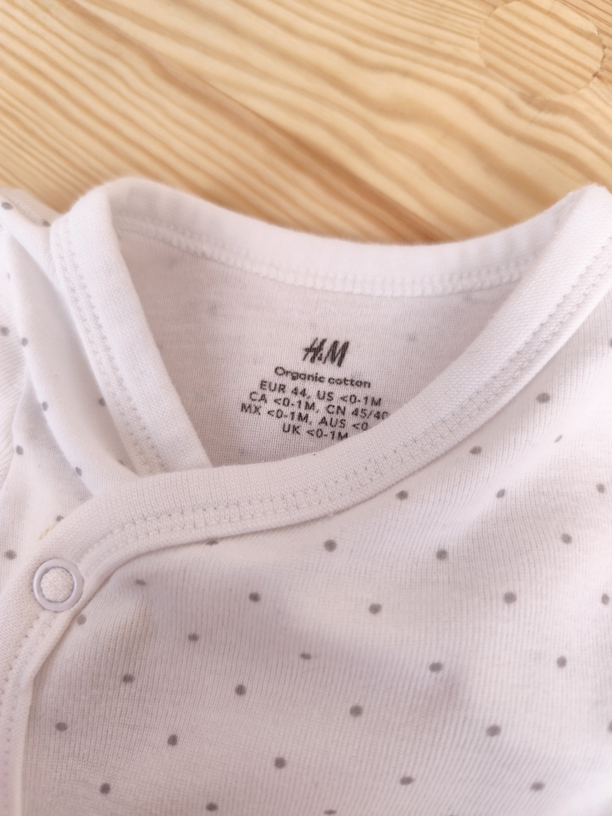 H&M Wickelbody - gepunktet - Größe 44 (B-Ware)