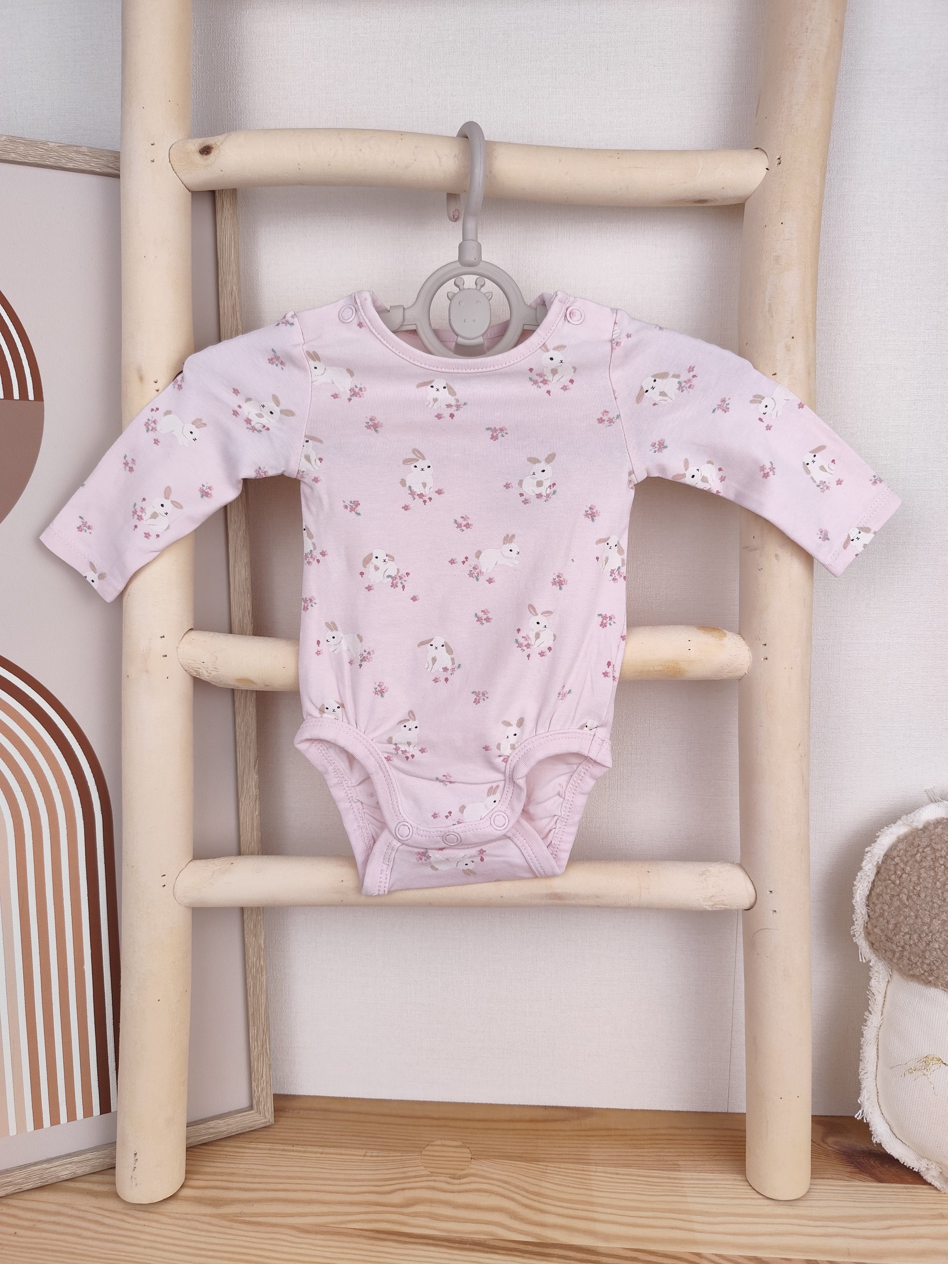H&M Body - Hase - Größe 50