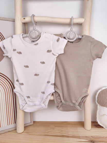 H&M 2 Bodys - kurzarm - Größe 68