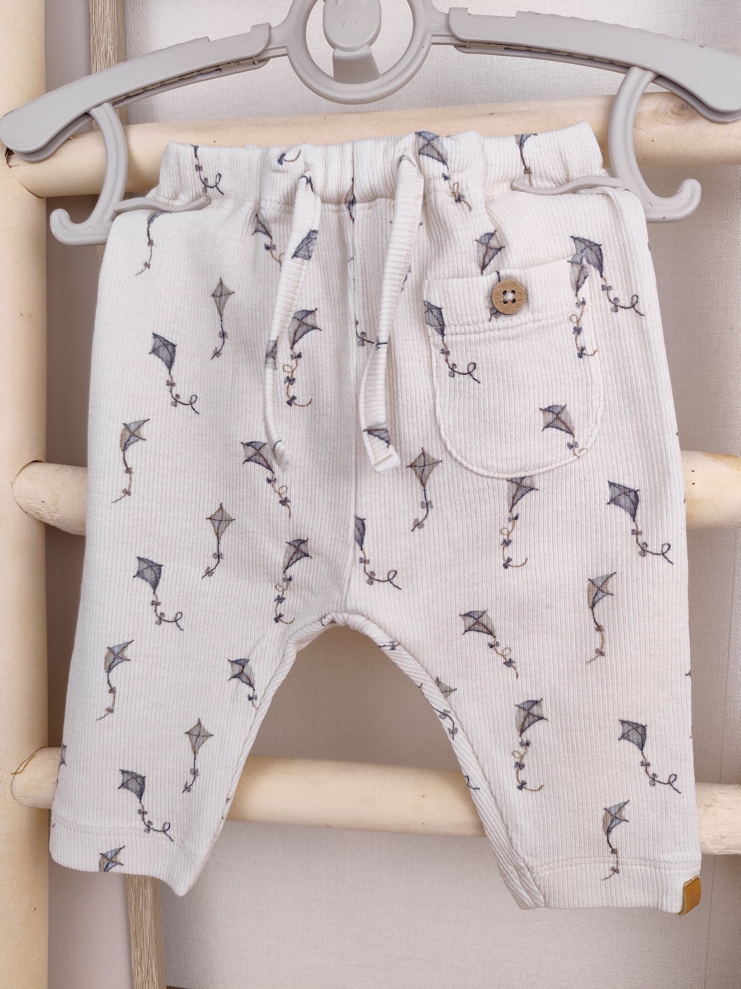 Lil'Atelier Hose - Drachen - Größe 56