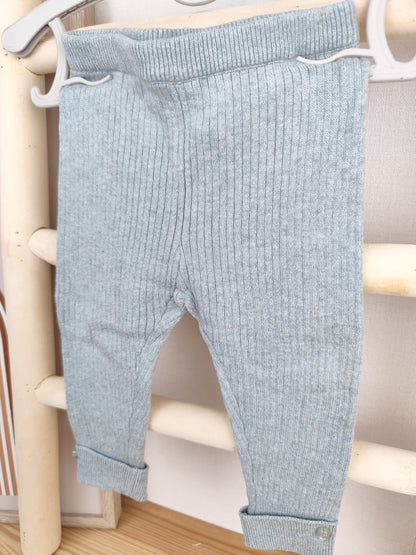 Zara Hose - Strick - Größe 68