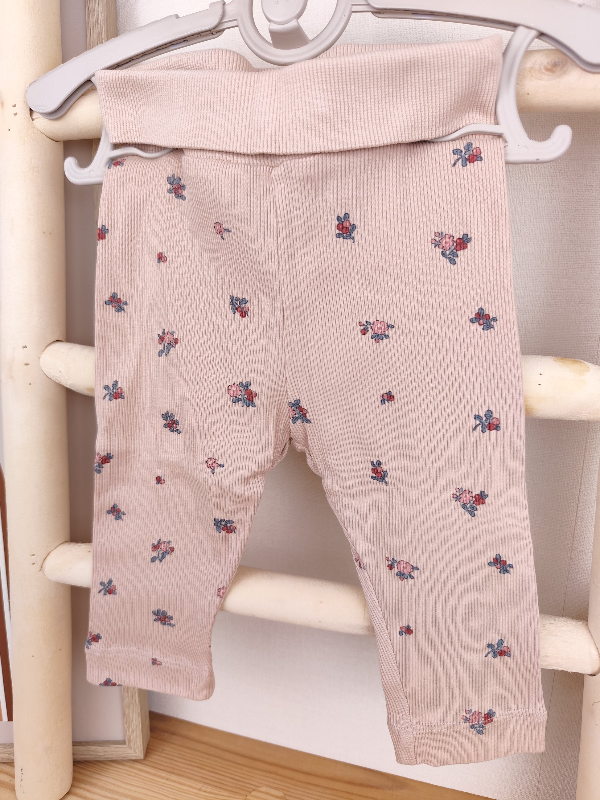 H&M Leggings - gerippt - Blumen - Größe 68
