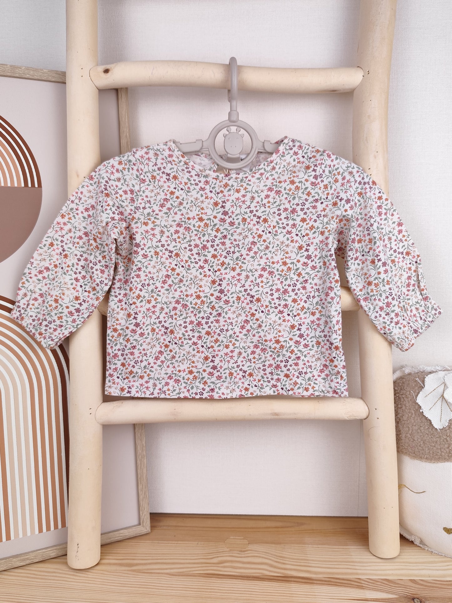 H&M Langarmshirt - Blumen - Größe 68