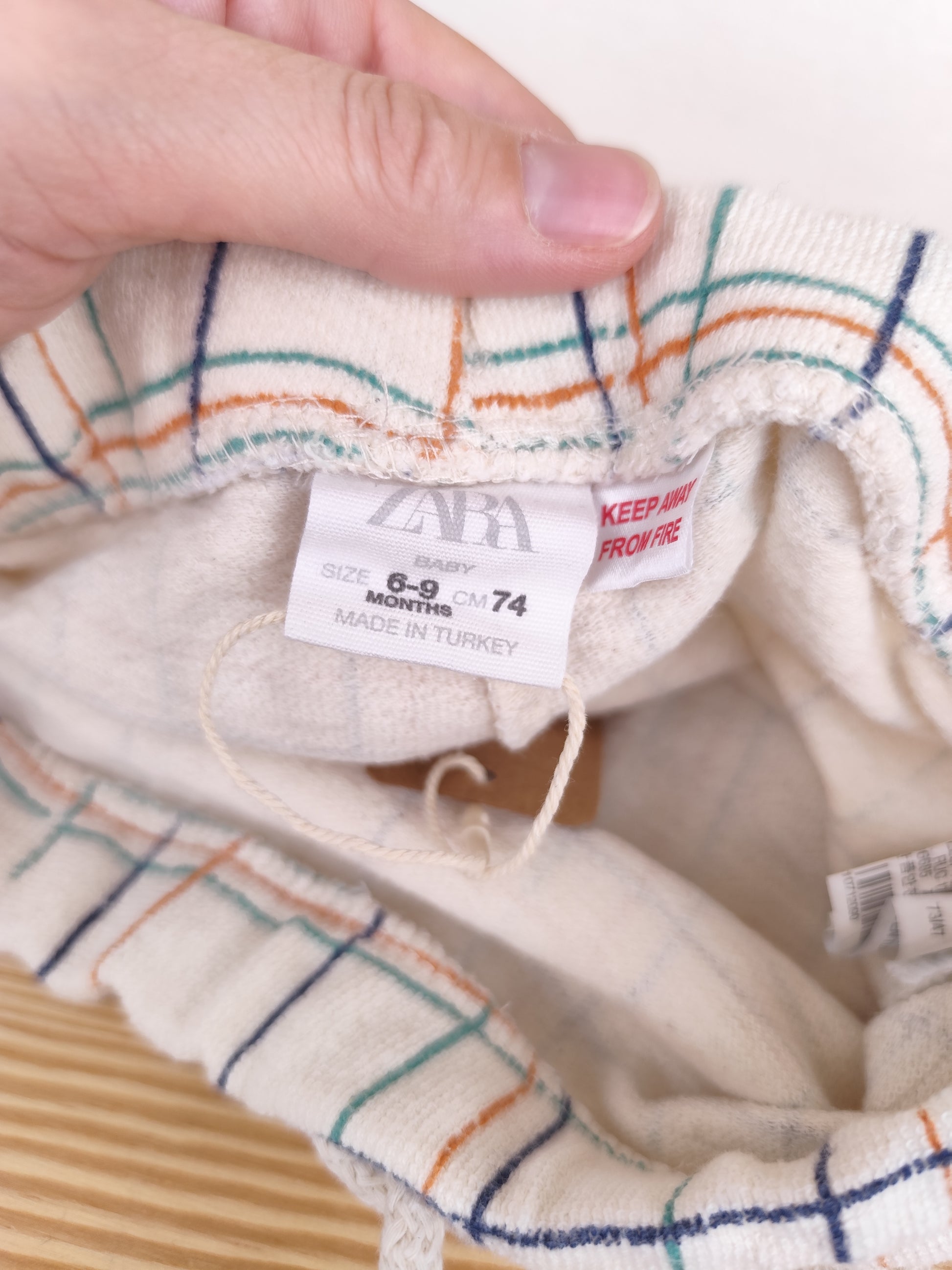 Zara Shorts - Größe 74