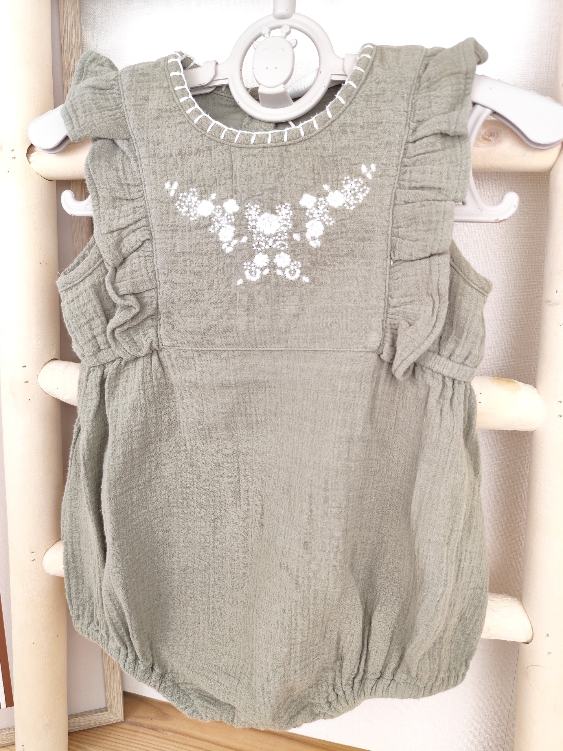 Next Romper - Rüschen - Größe 74