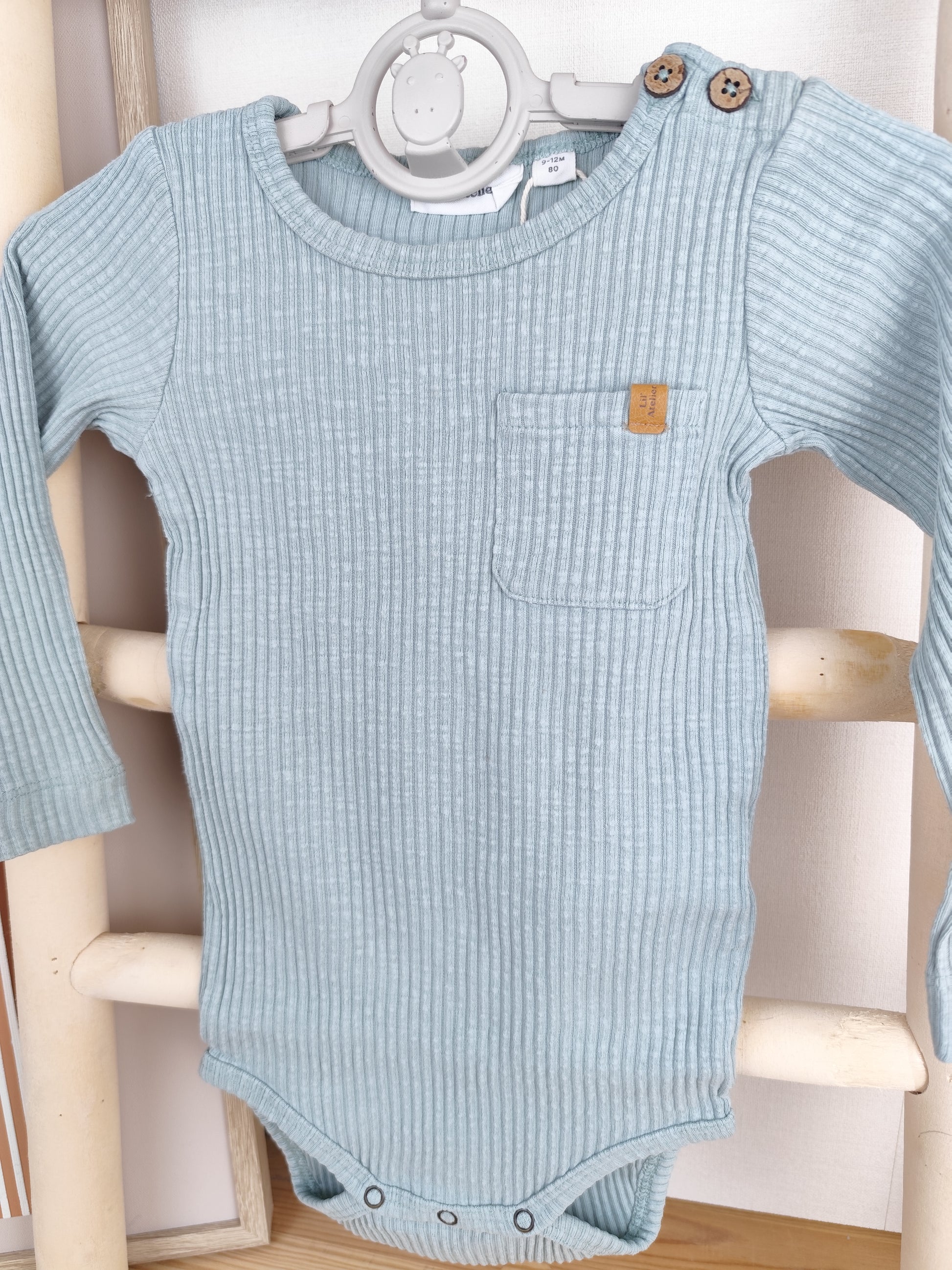 Lil'Atelier Body - gerippt - Größe 80