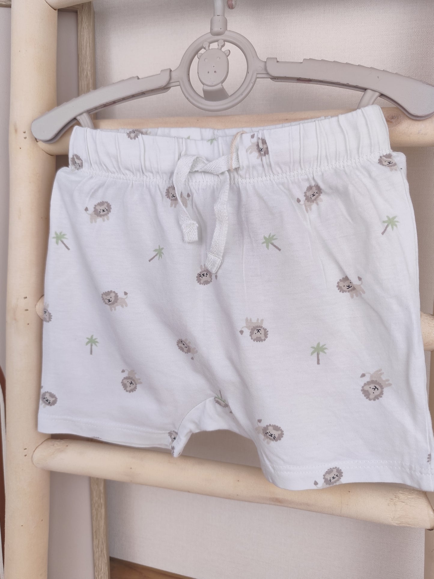 H&M Shorts - Löwe - Größe 80