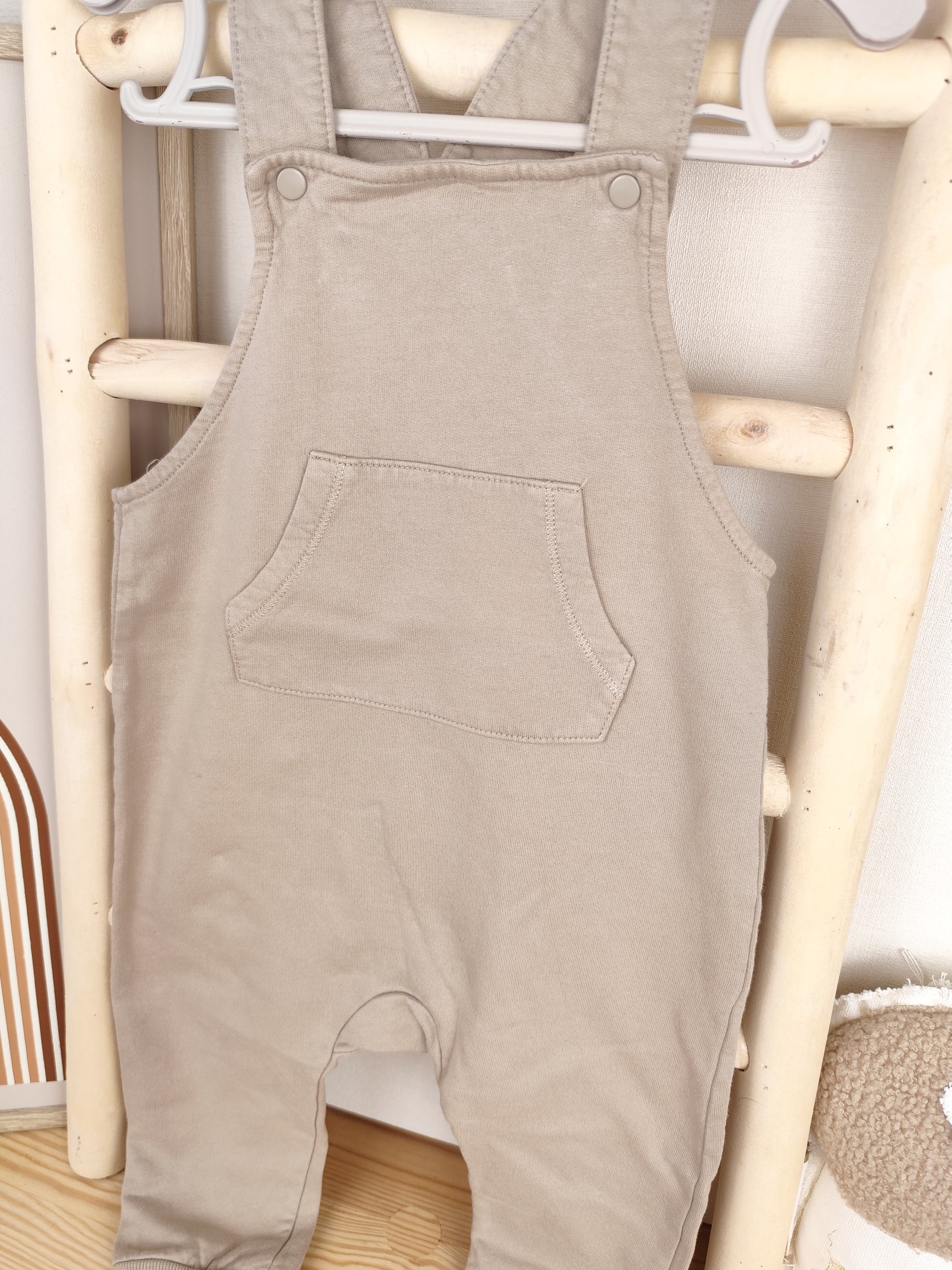 H&M Latzhose - Größe 86