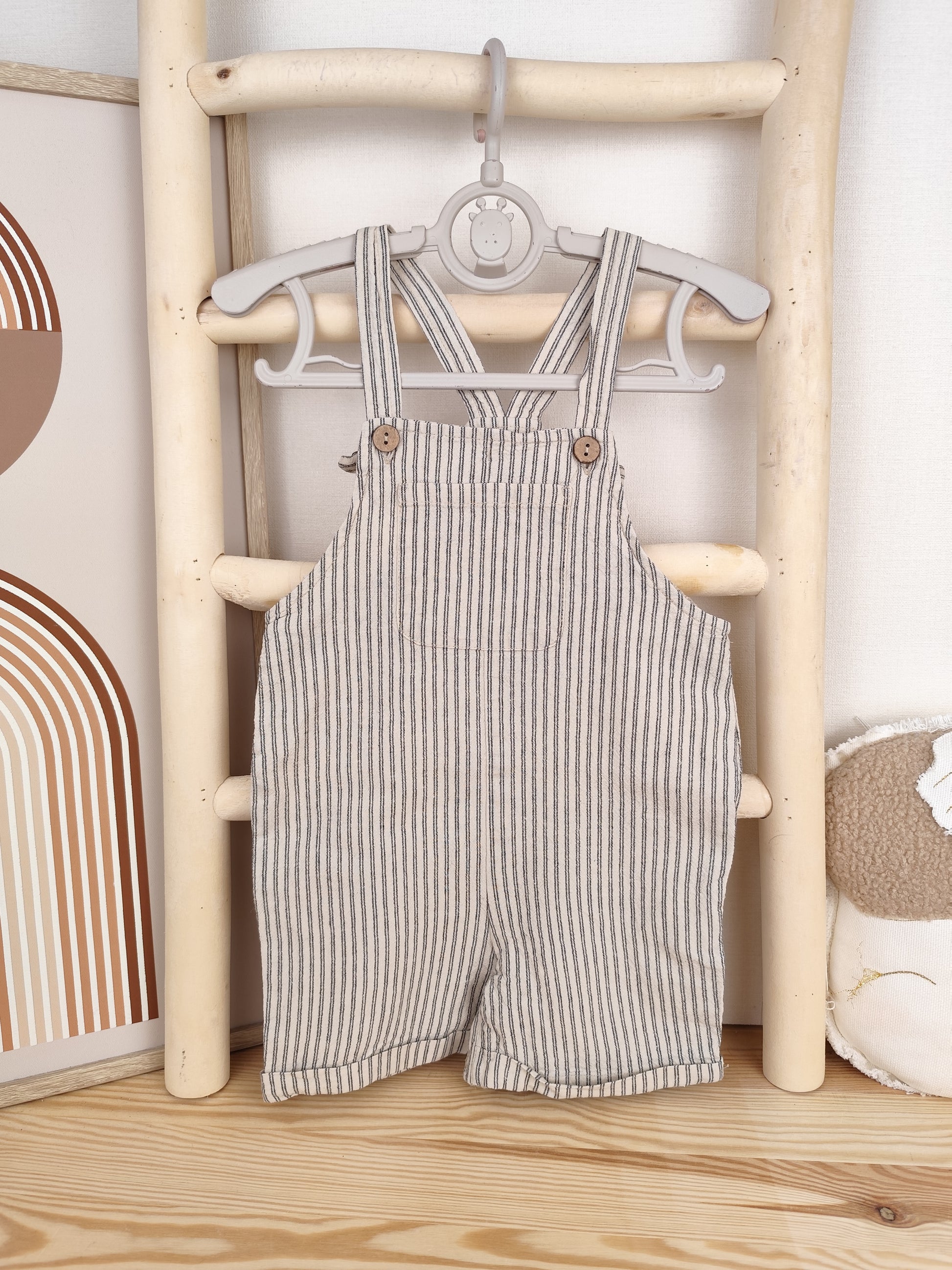 Staccato Latzhose - gestreift - Größe 86