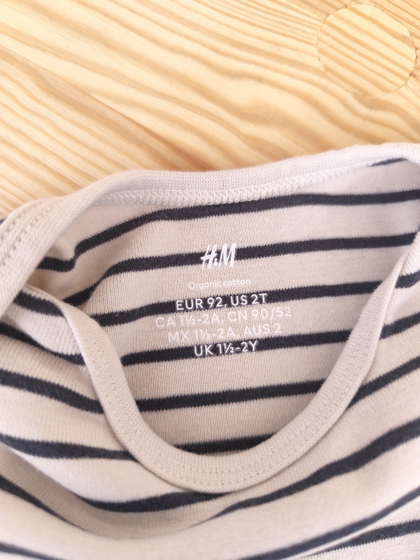 H&M Body - gestreift - Größe 92