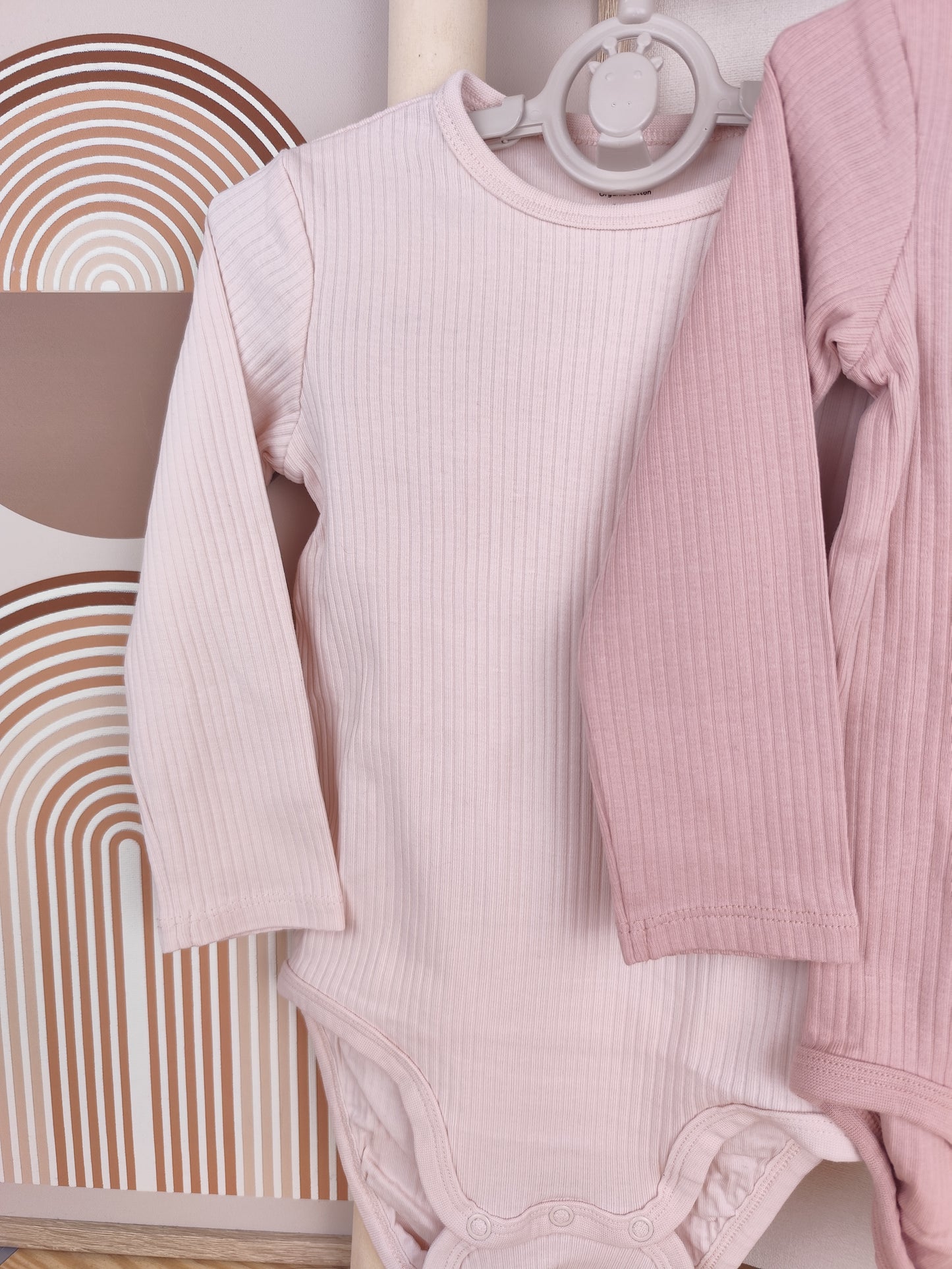 H&M 2 Bodys - gerippt - Größe 92