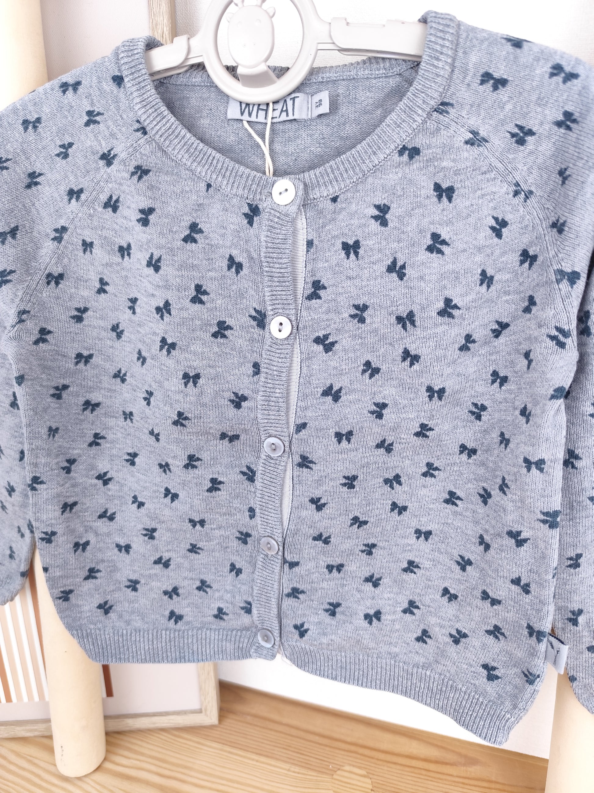 WHEAT Strickjacke - Schleifen - Größe 98 (B-Ware)