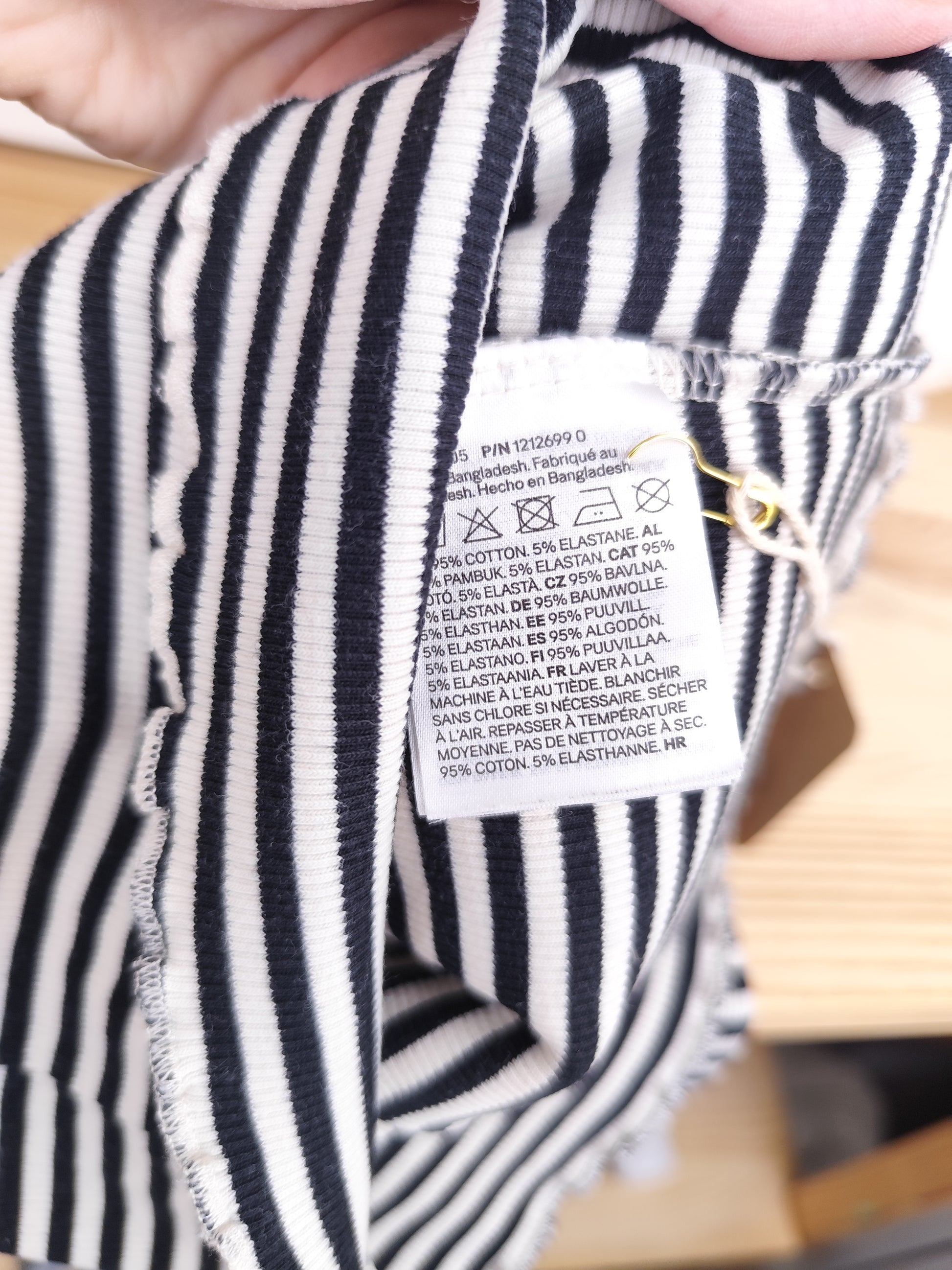 H&M Langarmshirt - gestreift - Größe 98/104
