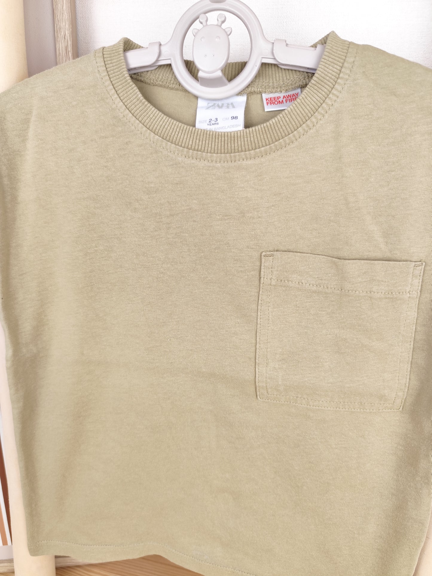 Zara T-Shirt - Größe 98