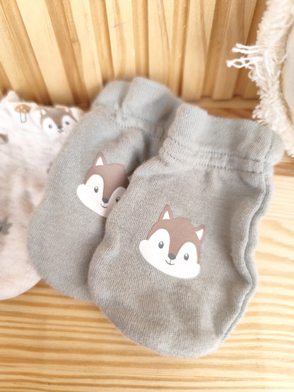 Unbekannt Neugeborenen Fäustlinge