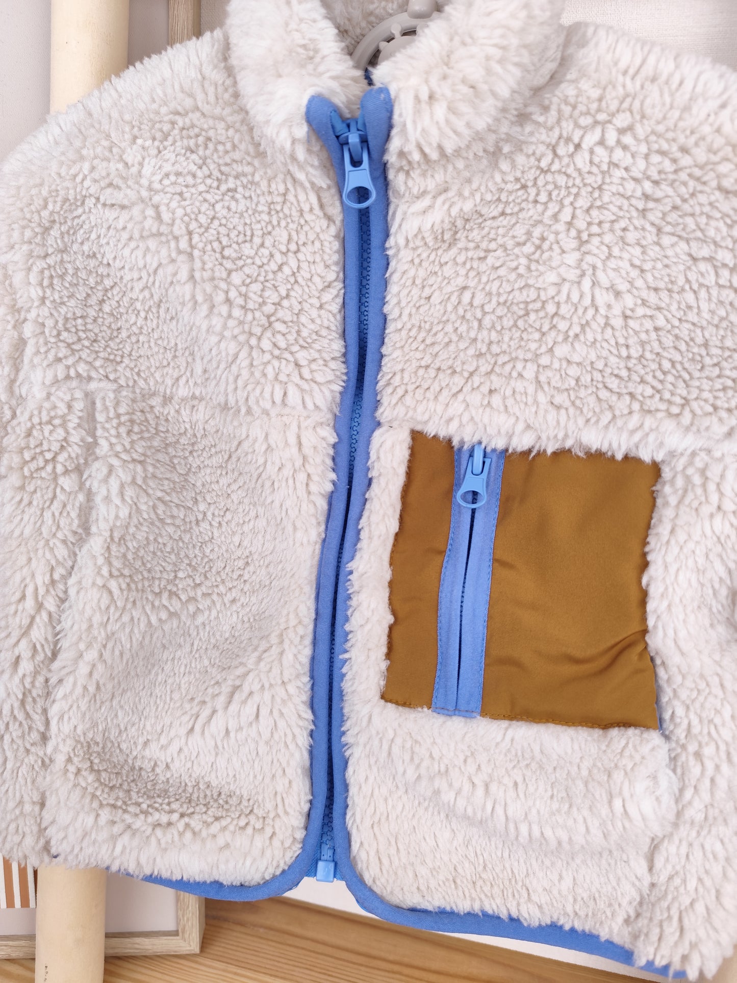 Zara Jacke - Teddy - Größe 80