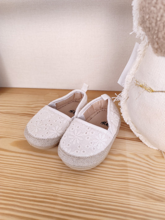 H&M - Sommer Schuhe - Größe 16-17