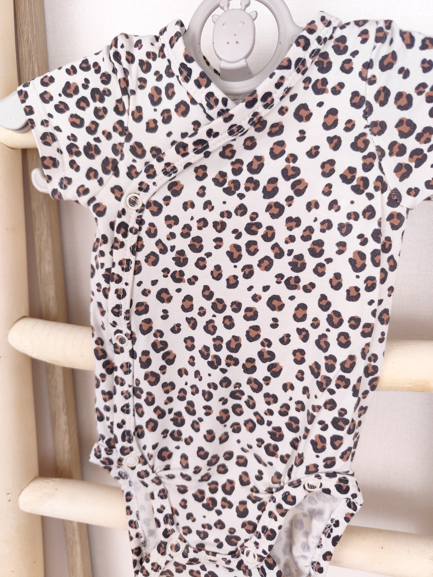 H&M Body - Leo - Größe 56