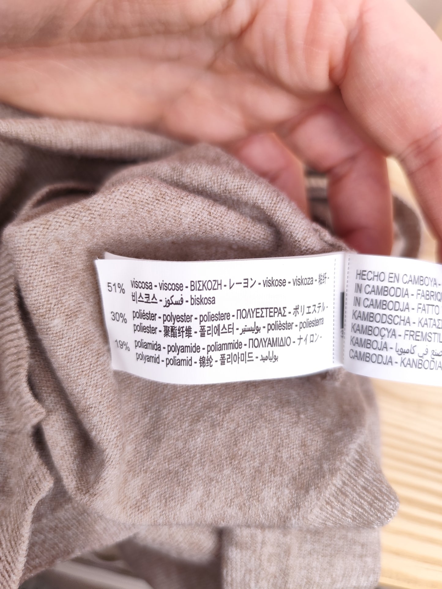 Zara Pullover mit Stehkragen - Größe 92