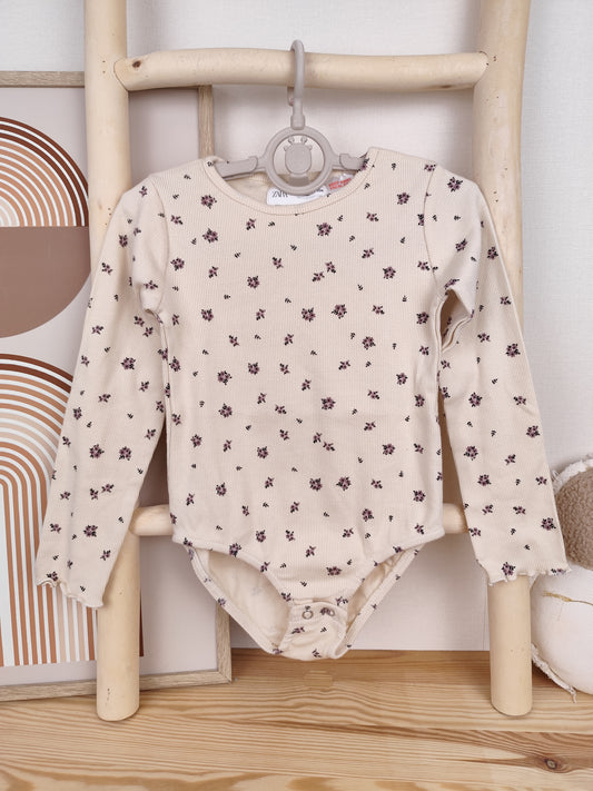 Zara - Body - Blumen - Größe 104