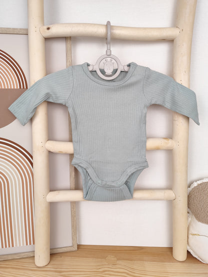 H&M - Body - gerippt - Größe 50