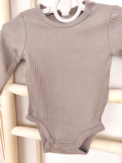 H&M - Body - gerippt - Größe 62