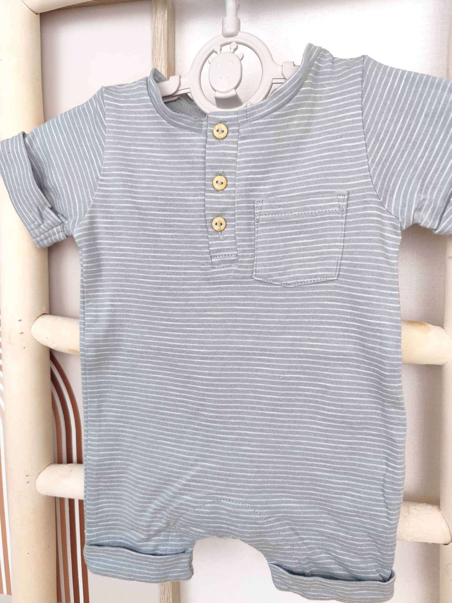 H&M - Strampler - Größe 56