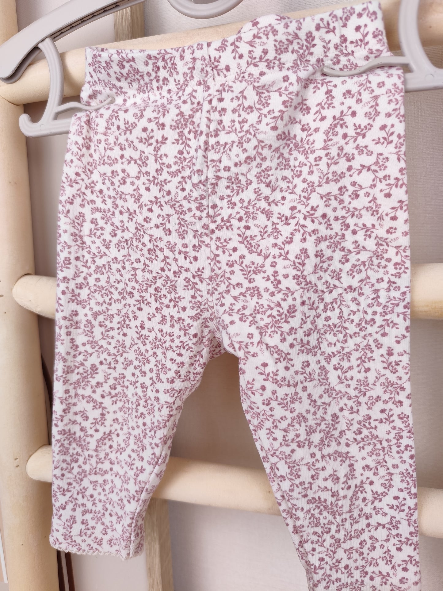 Zara - Leggings - Blumen - Größe 68