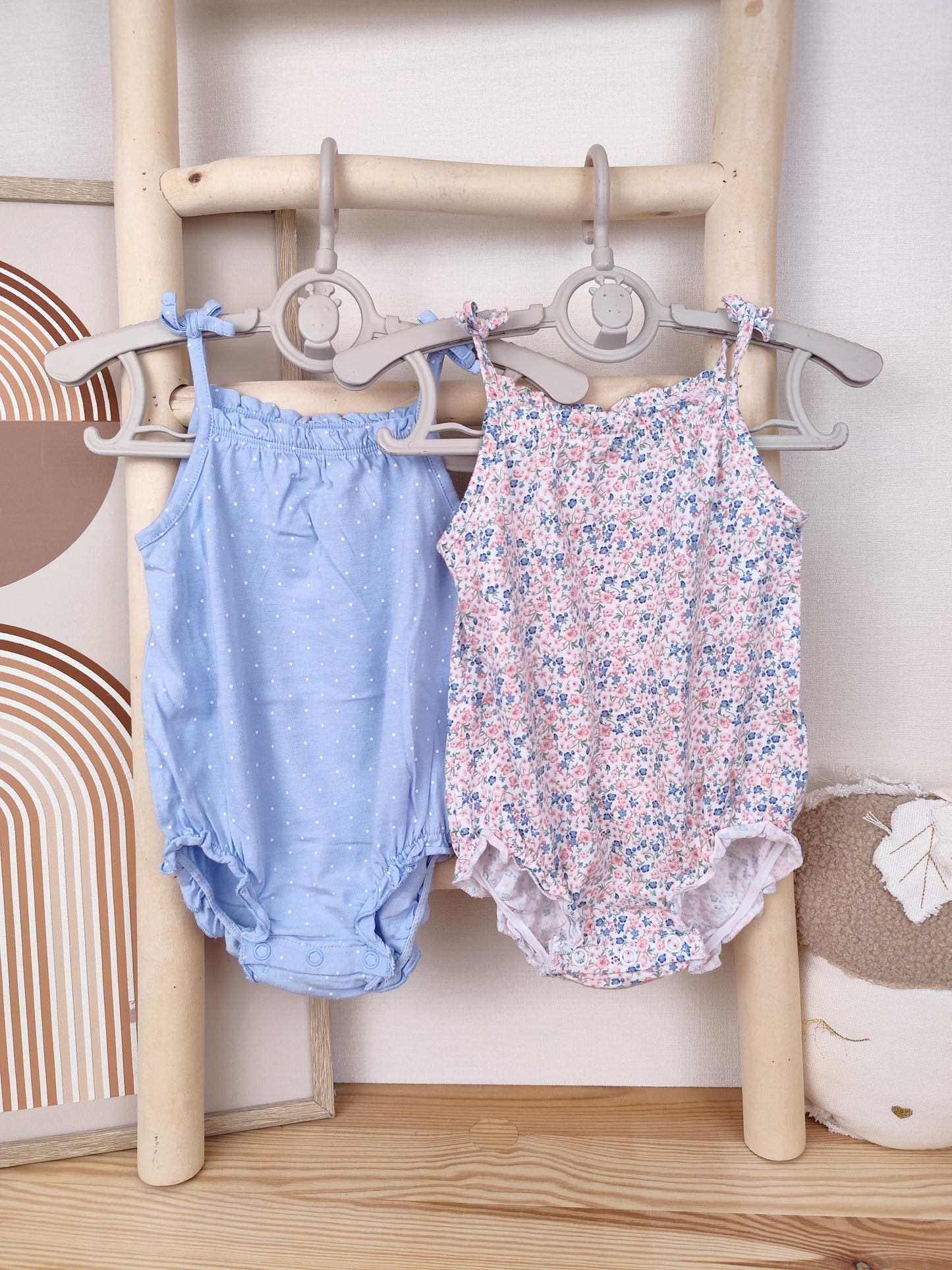 H&M - 2 Bodys - Größe 68