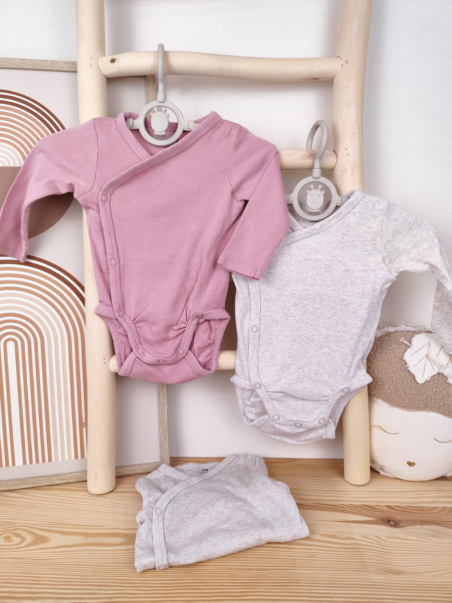 H&M - 3 Bodys - Größe 62