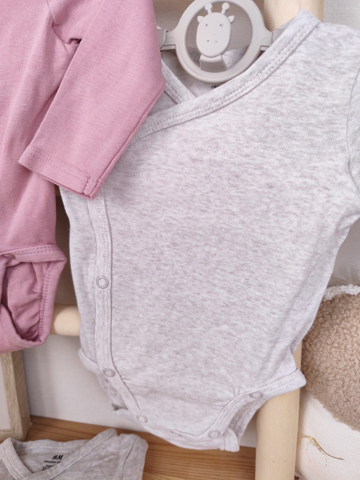 H&M - 3 Bodys - Größe 62