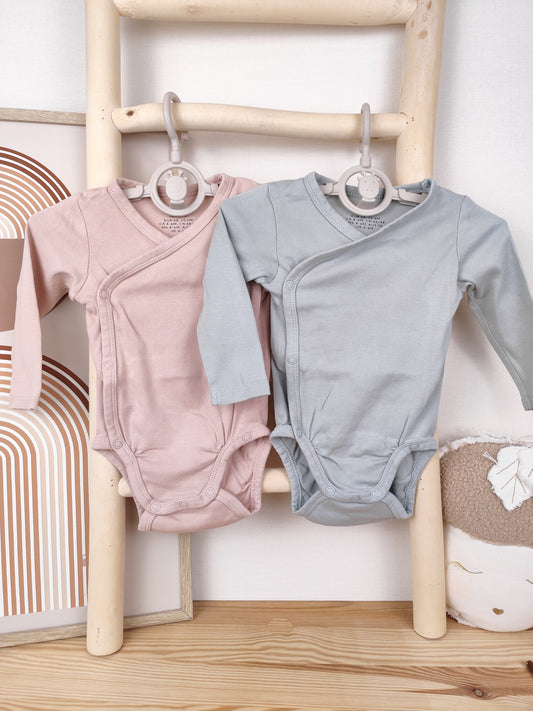 H&M - 2 Bodys - Größe 68