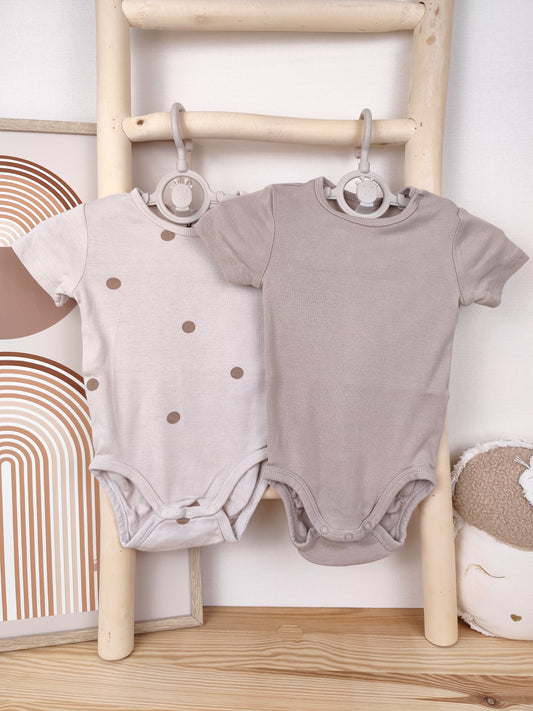 H&M - 2 Bodys - Größe 68