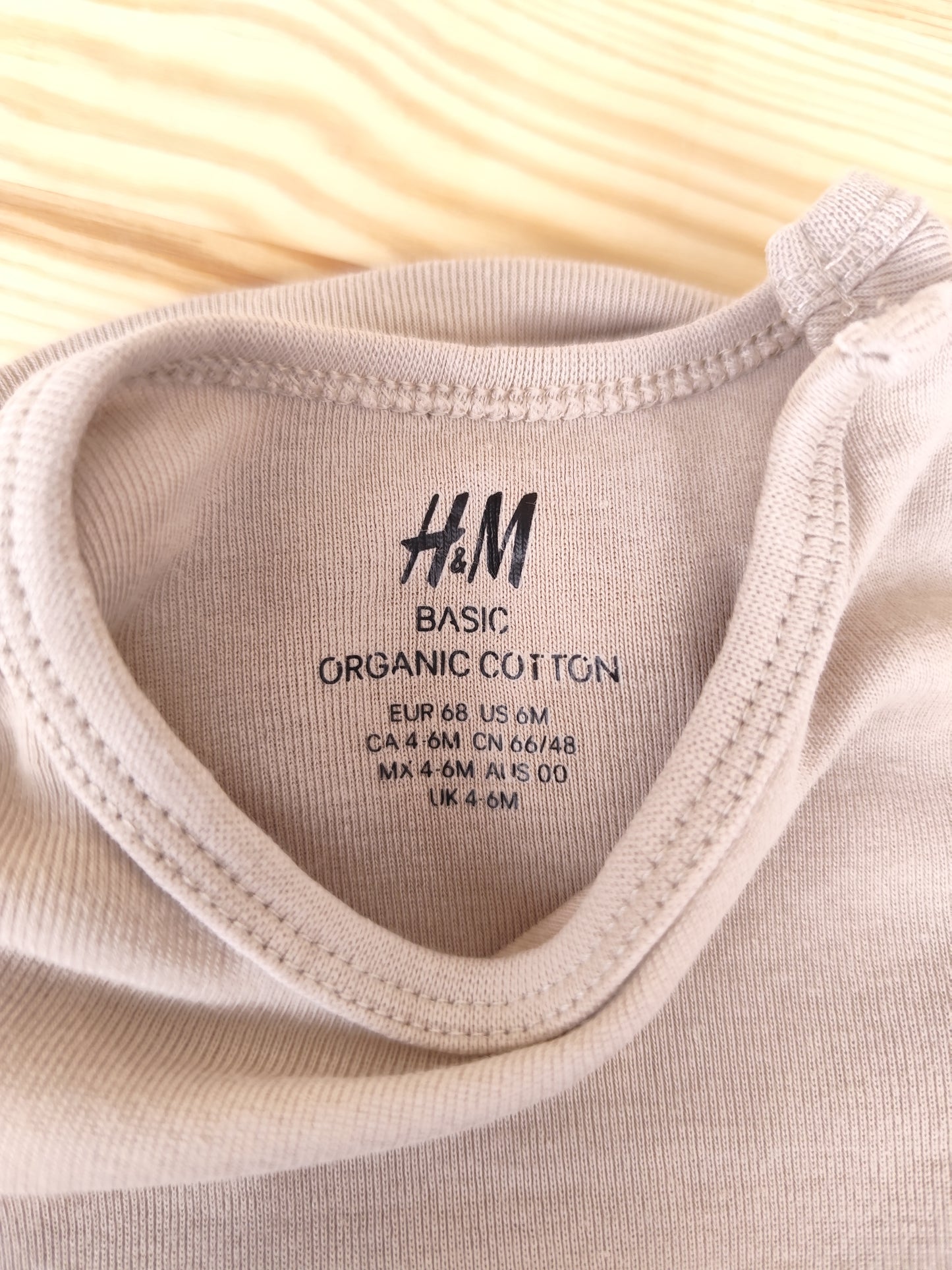 H&M - 2 Bodys - Größe 68