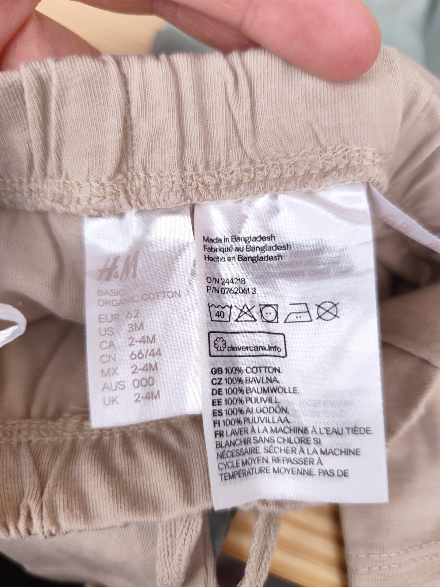 H&M - 4 Hosen - Größe 62
