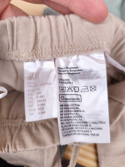 H&M - 4 Hosen - Größe 62